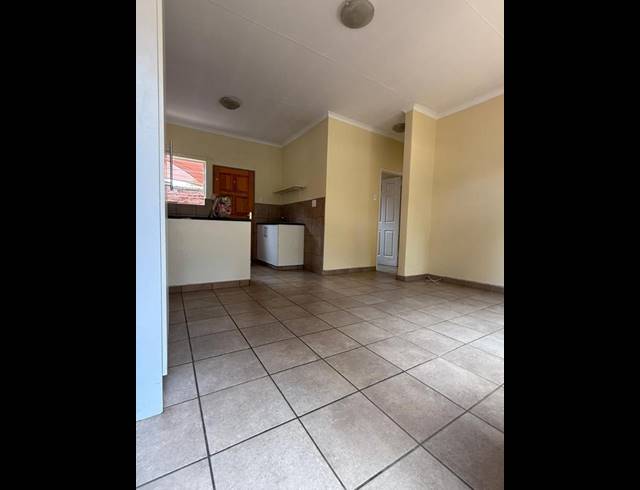 2 BEDROOM TOWNHOUSE FOR SALE IN GREENHILLS